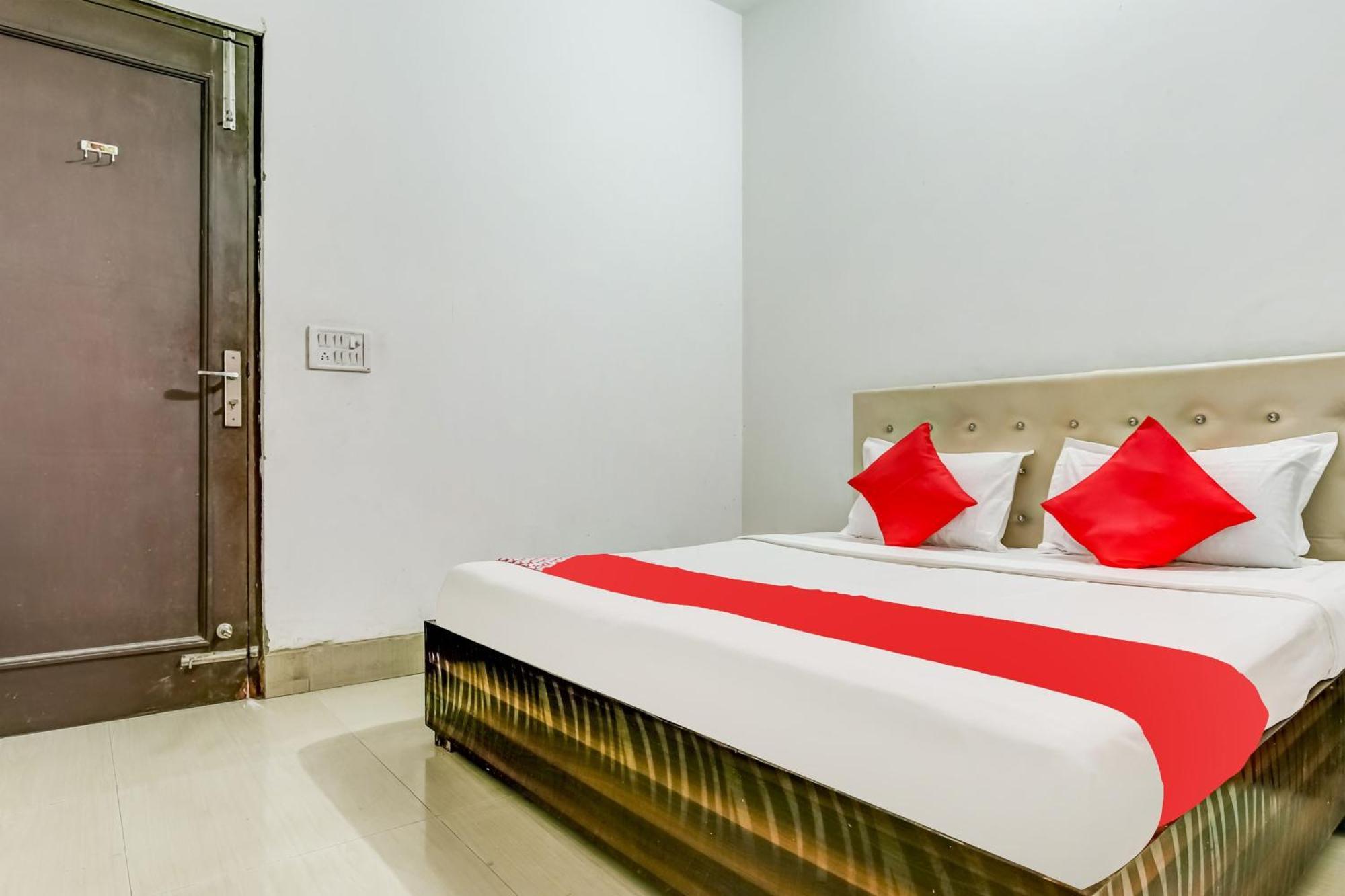 Flagship Hotel Big Boss Kurukshetra Luaran gambar